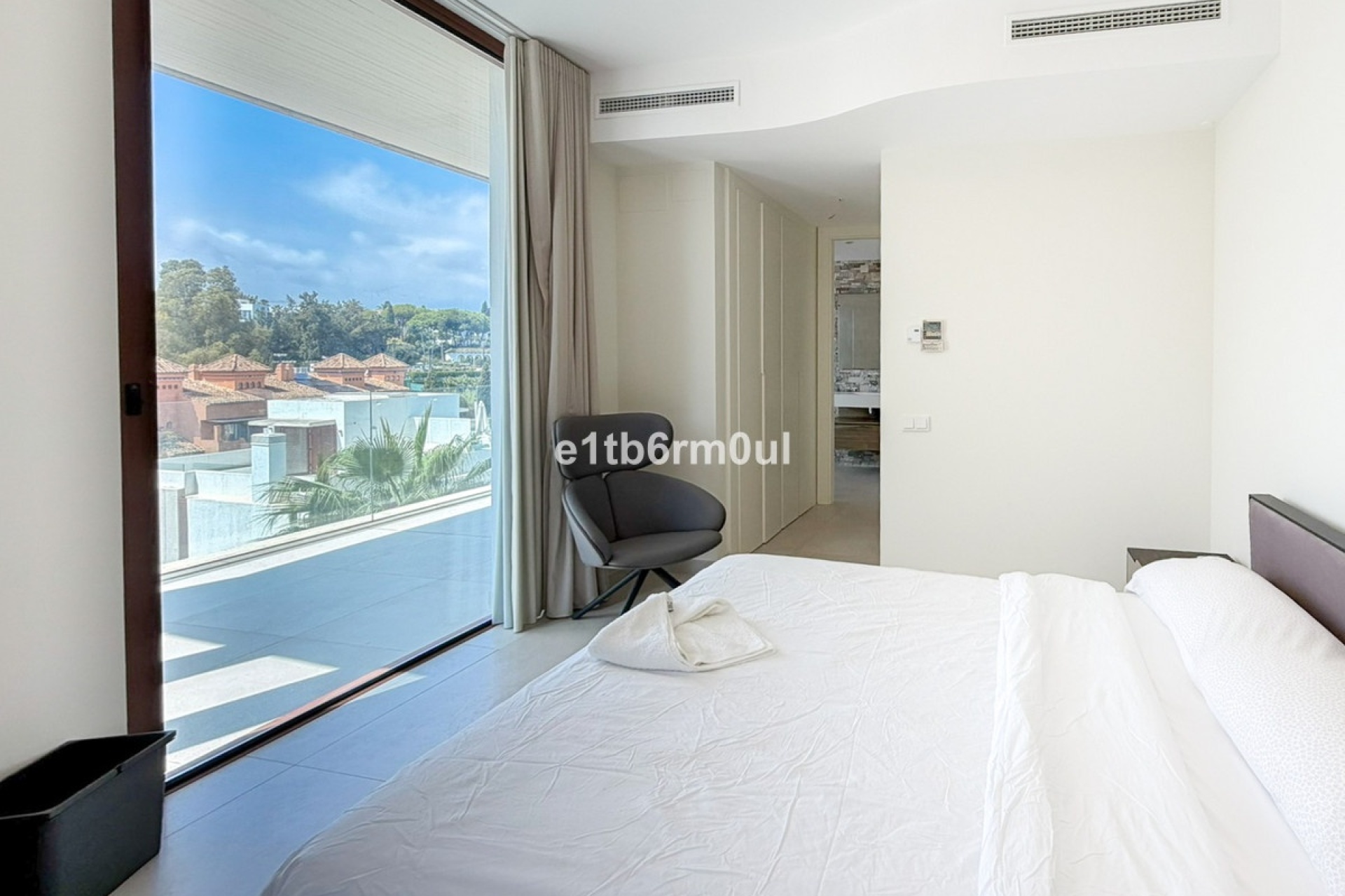 Wiederverkauf - Villa - Marbella - The Golden Mile