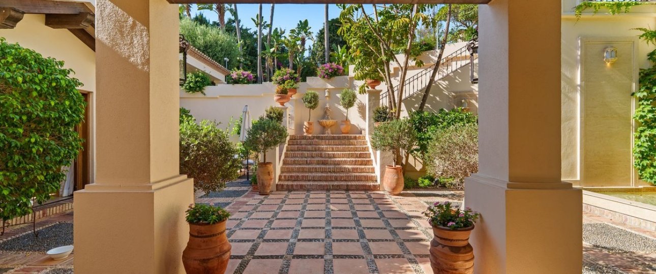 Wiederverkauf - Villa - Marbella - The Golden Mile