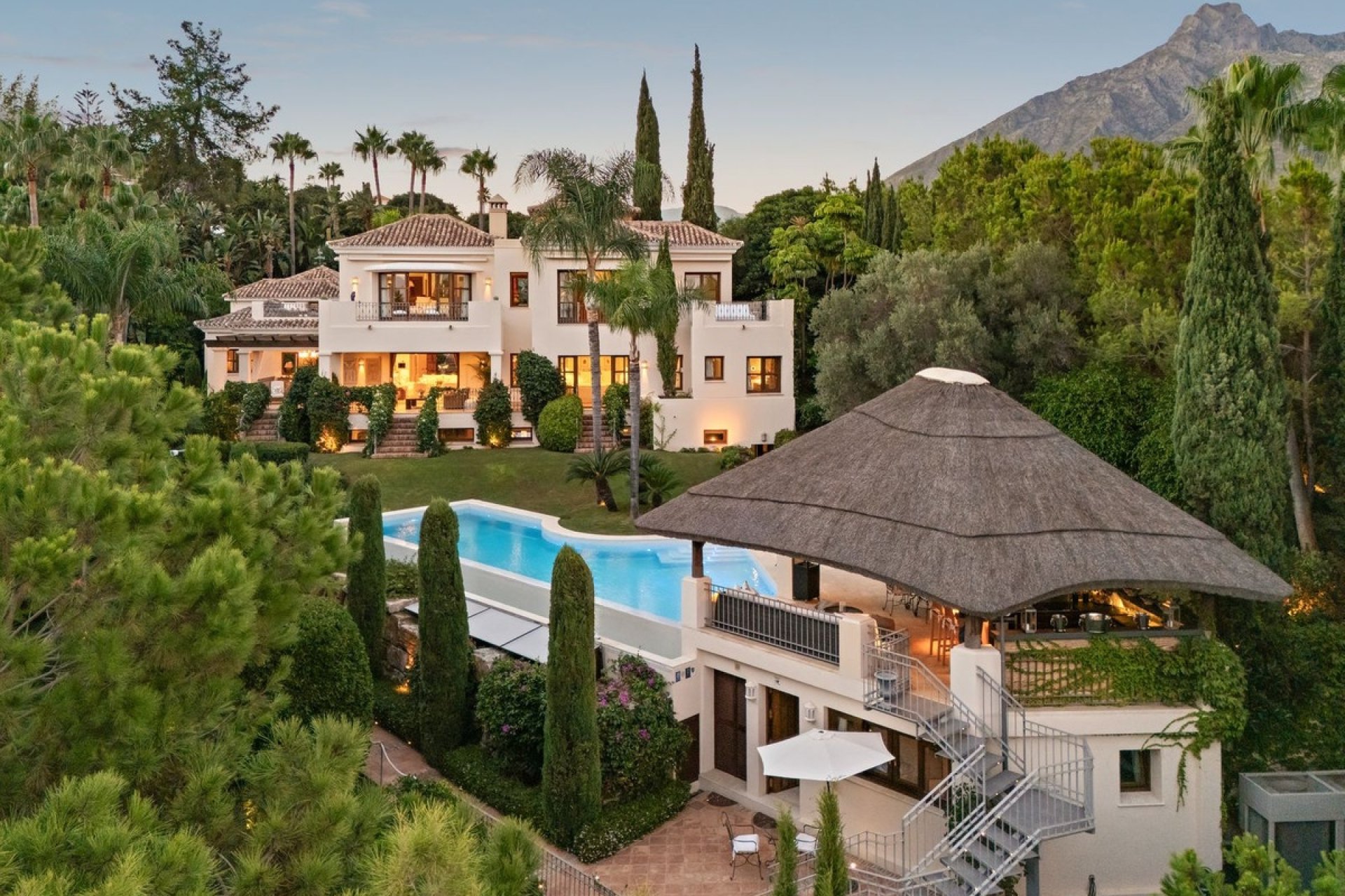 Wiederverkauf - Villa - Marbella - The Golden Mile