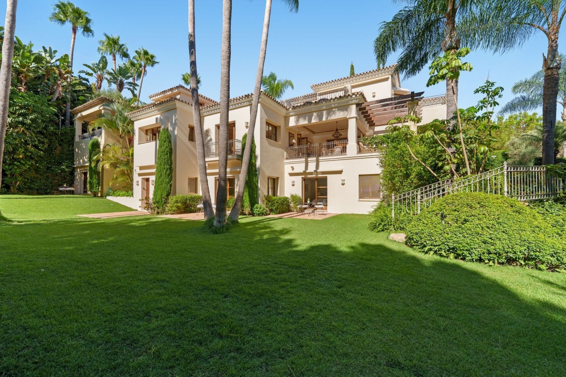 Wiederverkauf - Villa - Marbella - The Golden Mile