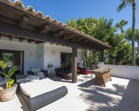 Wiederverkauf - Villa - Marbella - The Golden Mile