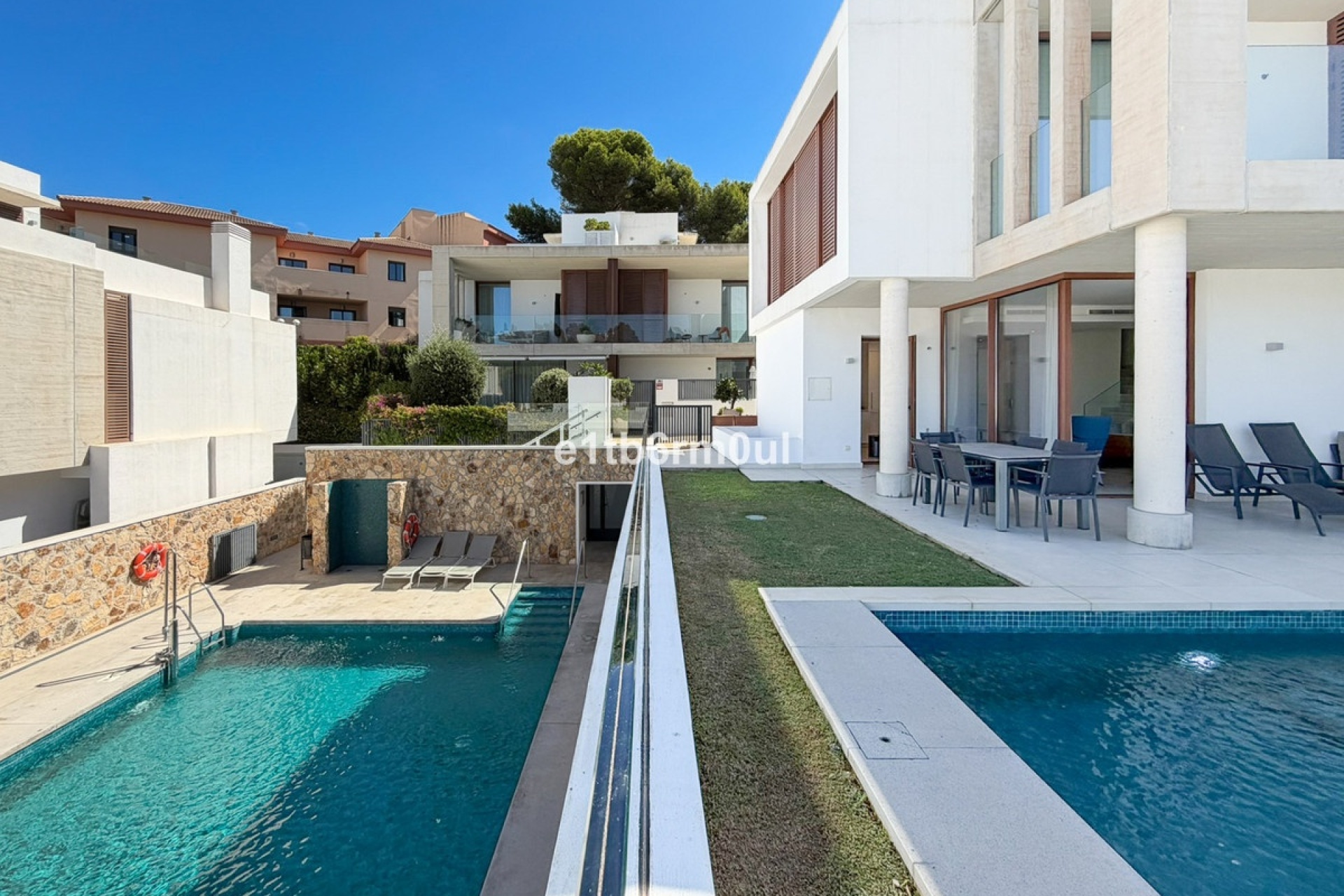 Wiederverkauf - Villa - Marbella - The Golden Mile