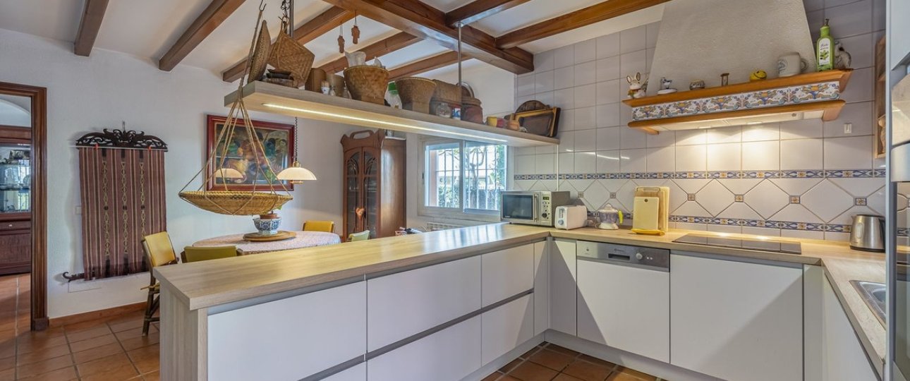 Wiederverkauf - Villa - Marbella - The Golden Mile