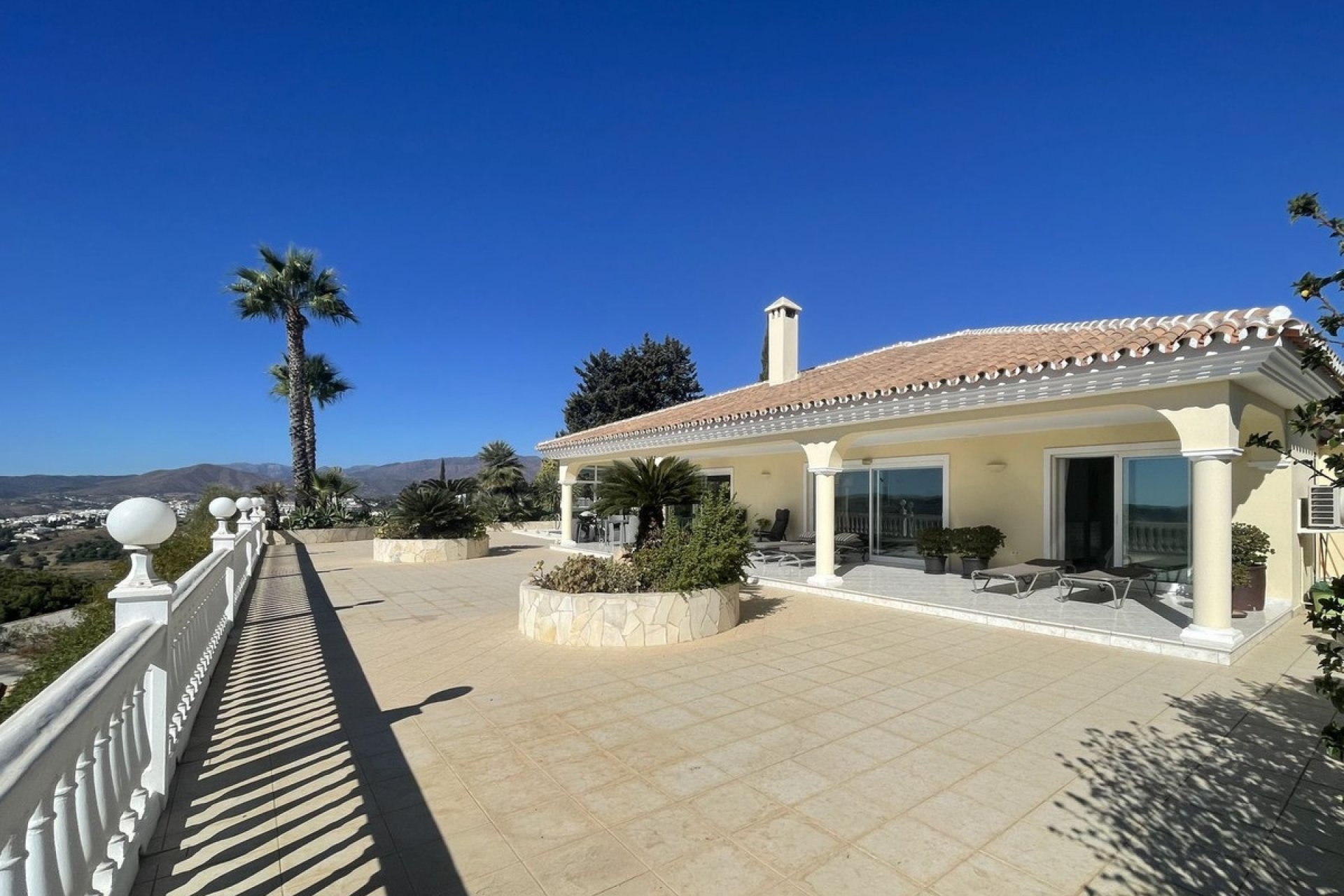 Wiederverkauf - Villa - Mijas - Sierrezuela