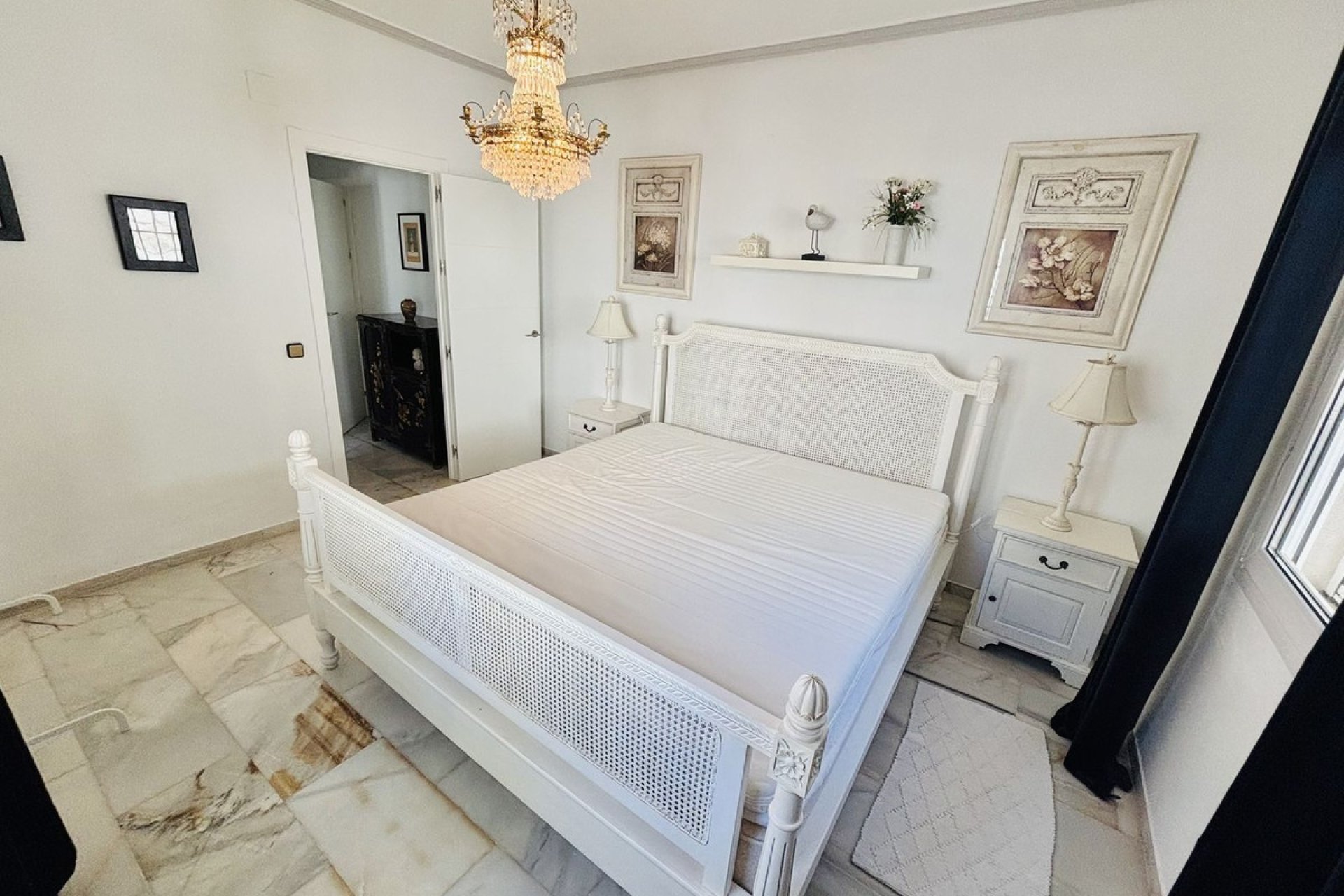 Wiederverkauf - Villa - Mijas - Valtocado