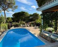 Wiederverkauf - Villa - Orihuela - Campoamor