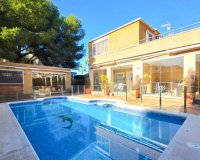 Wiederverkauf - Villa - Orihuela - Campoamor