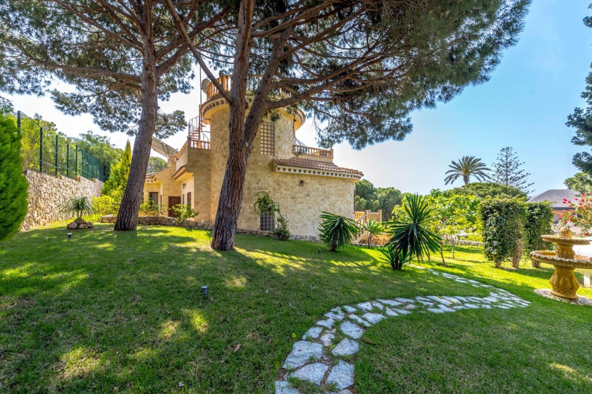 Wiederverkauf - Villa - Orihuela - Campoamor