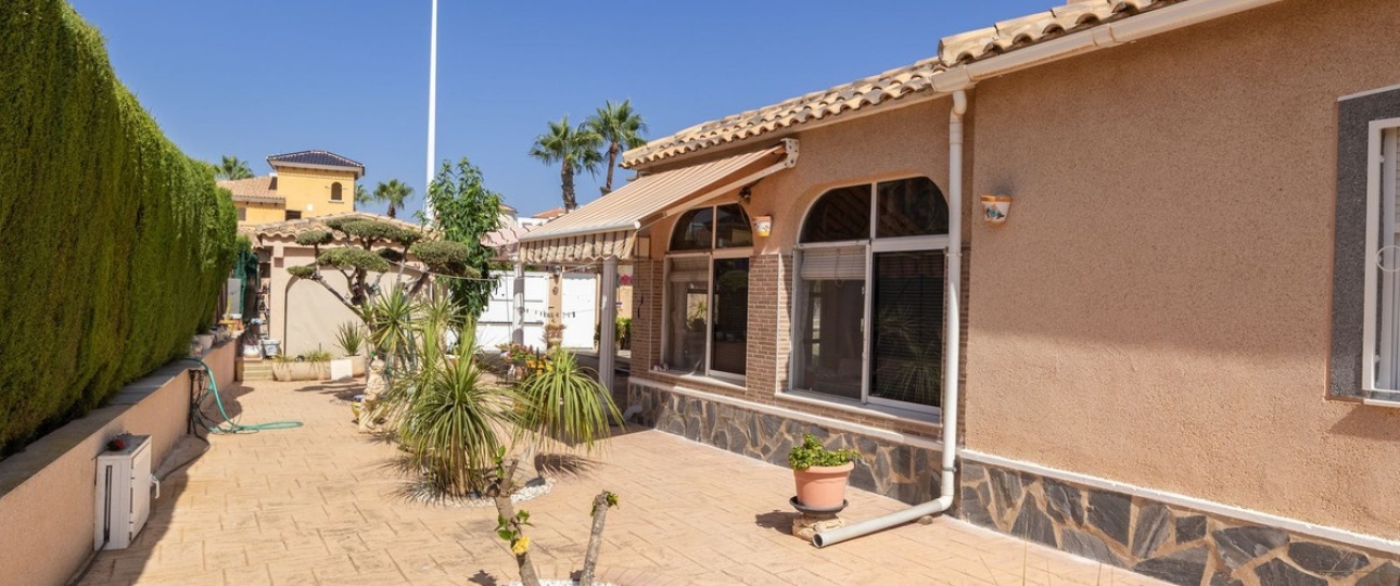 Wiederverkauf - Villa - Orihuela - La Regia