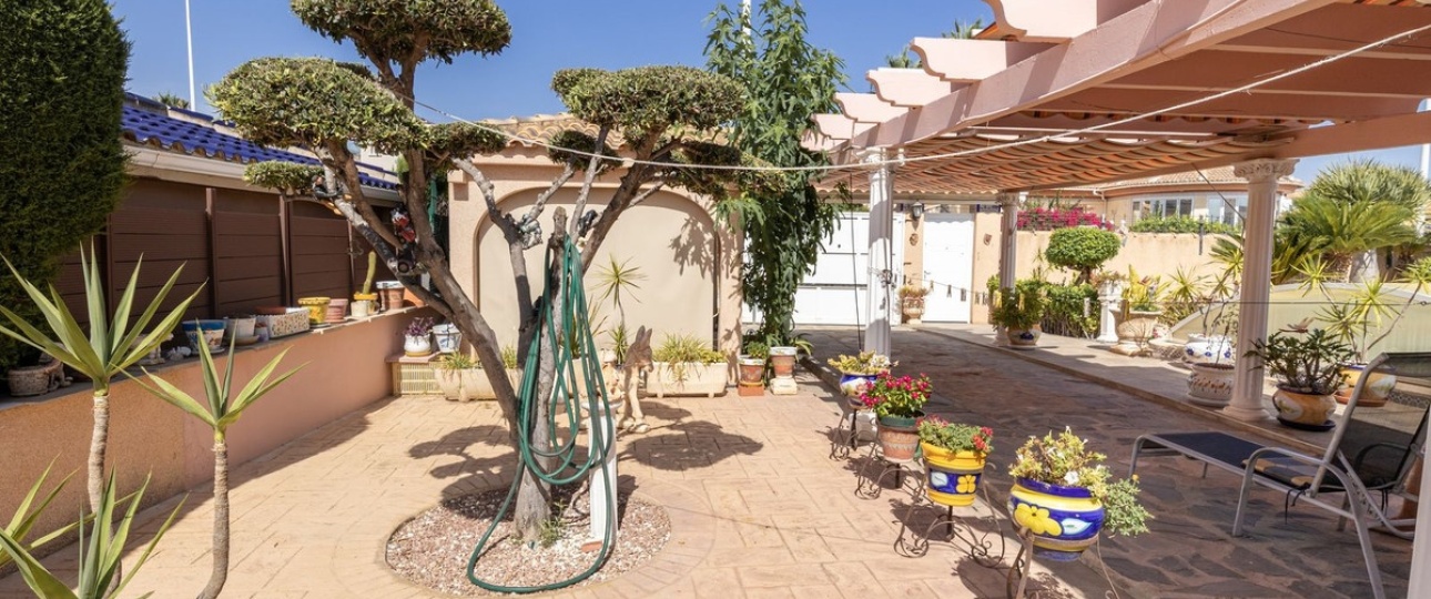 Wiederverkauf - Villa - Orihuela - La Regia