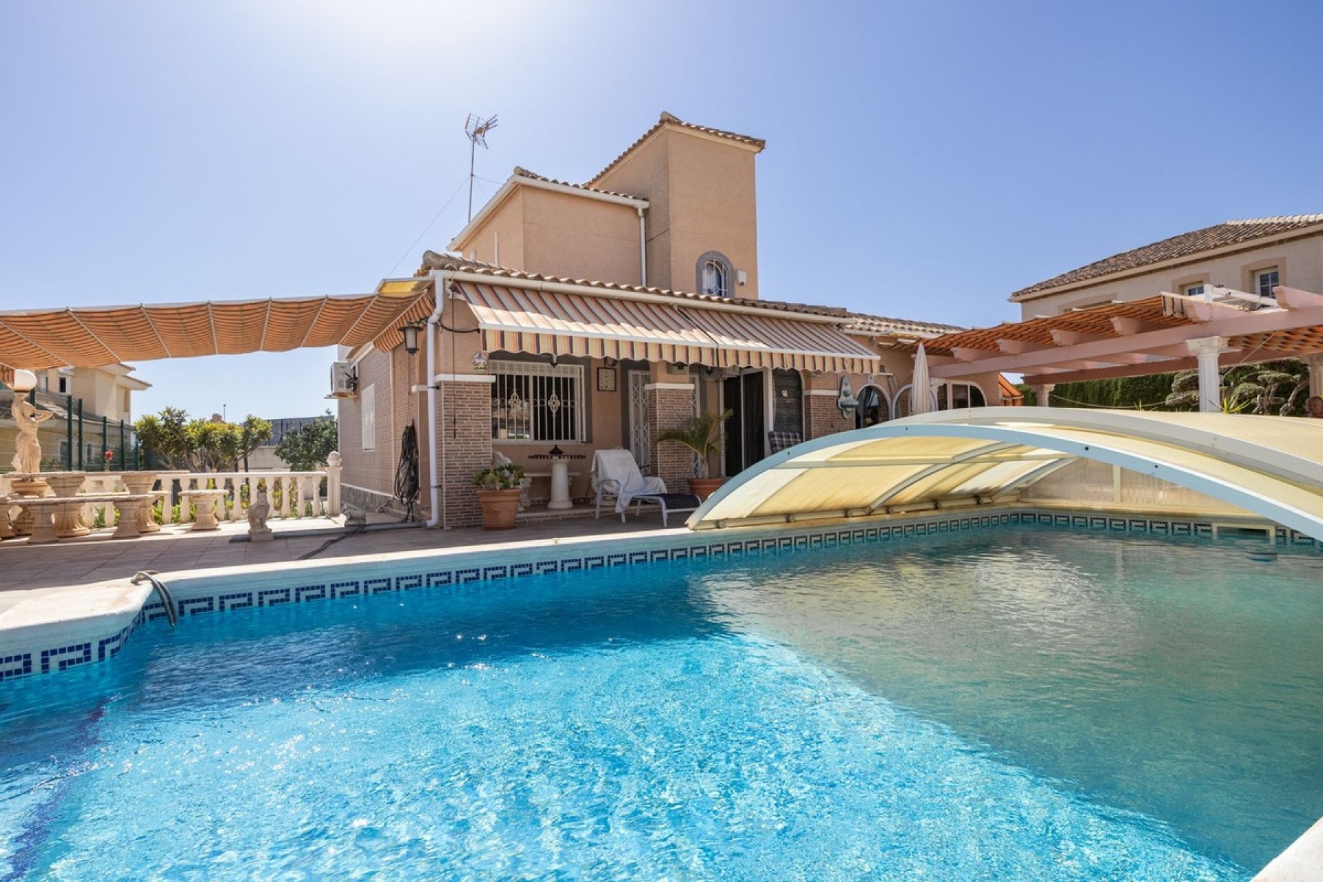 Wiederverkauf - Villa - Orihuela - La Regia