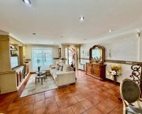 Wiederverkauf - Villa - Orihuela - La Zenia