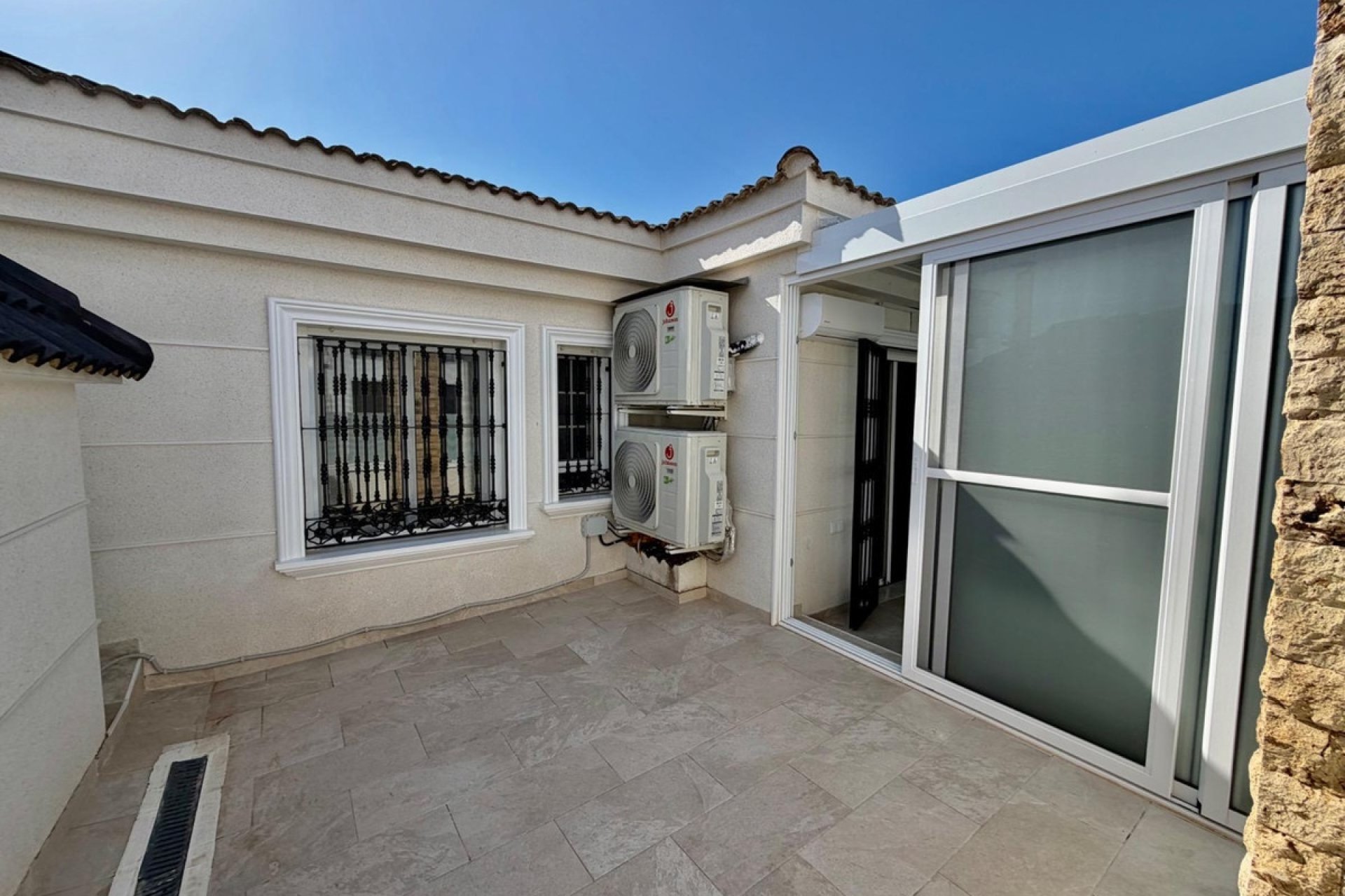 Wiederverkauf - Villa - Orihuela - La Zenia