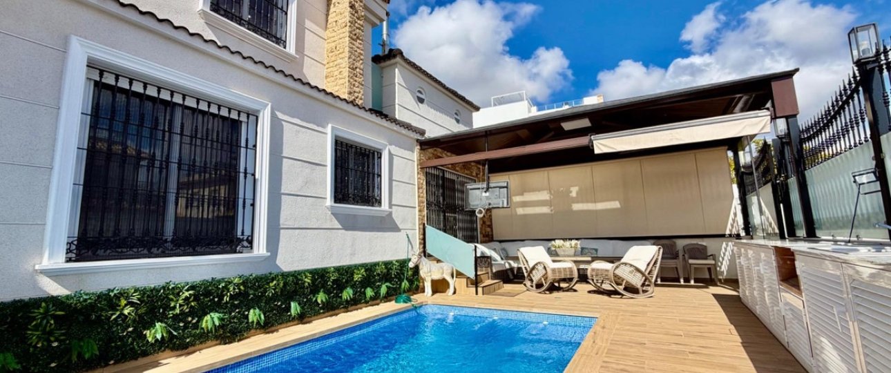Wiederverkauf - Villa - Orihuela - La Zenia