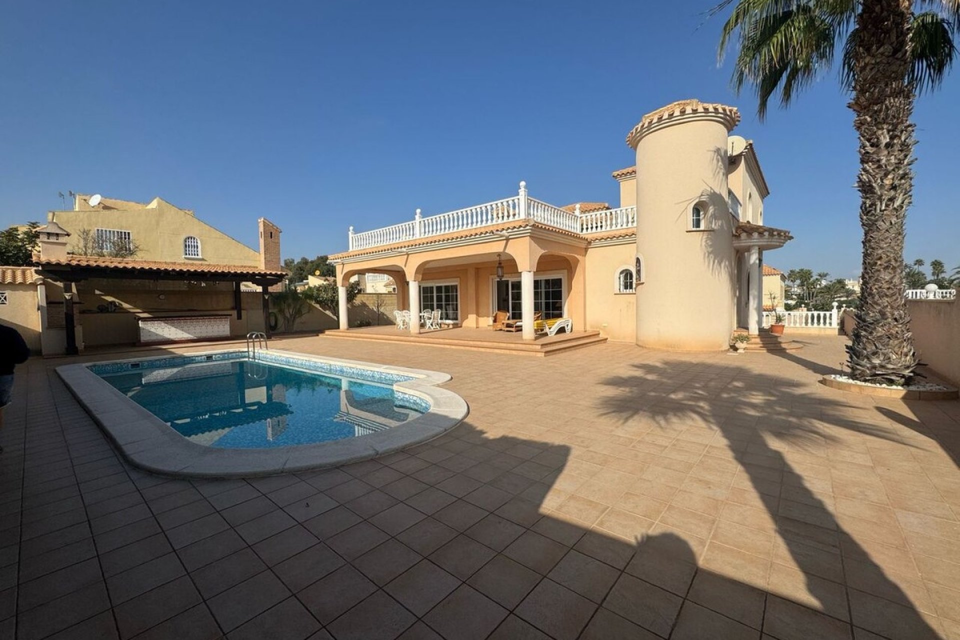 Wiederverkauf - Villa - Orihuela - La Zenia
