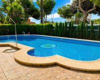 Wiederverkauf - Villa - Orihuela - La Zenia