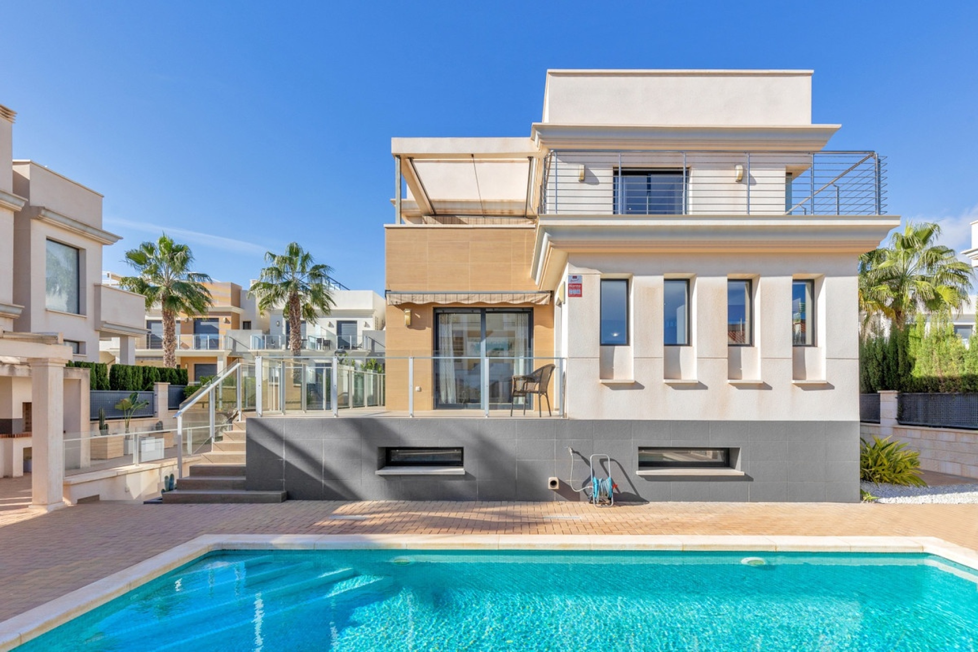 Wiederverkauf - Villa - Orihuela - La Zenia