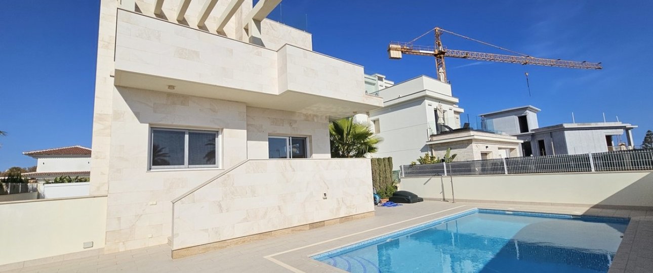 Wiederverkauf - Villa - Orihuela - La Zenia
