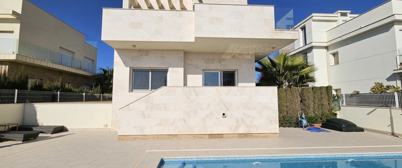 Wiederverkauf - Villa - Orihuela - La Zenia