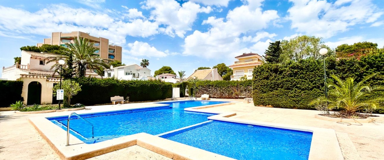 Wiederverkauf - Villa - Orihuela - La Zenia
