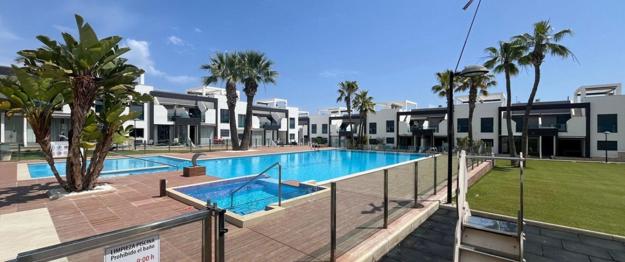 Wiederverkauf - Villa - Orihuela - La Zenia