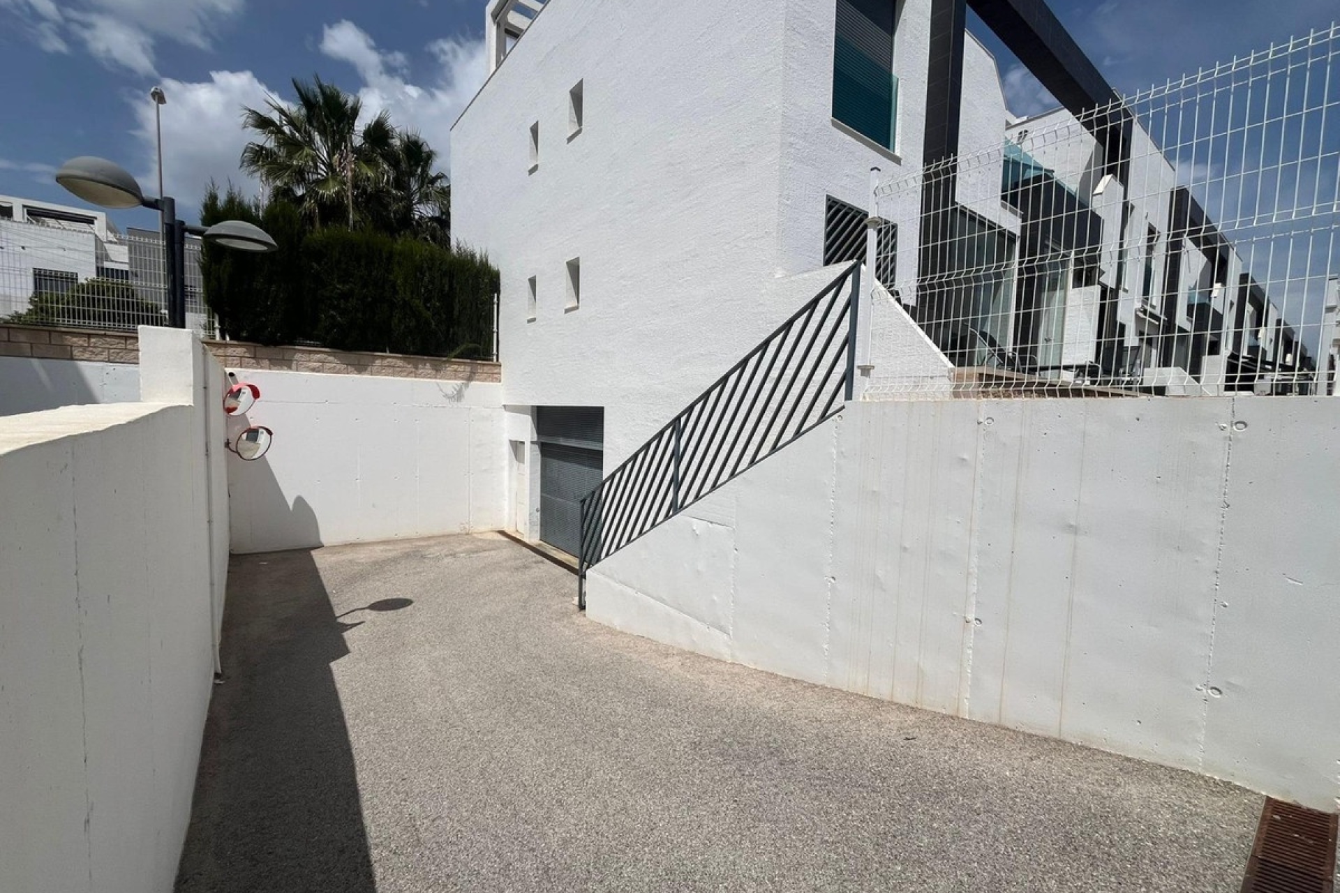 Wiederverkauf - Villa - Orihuela - La Zenia