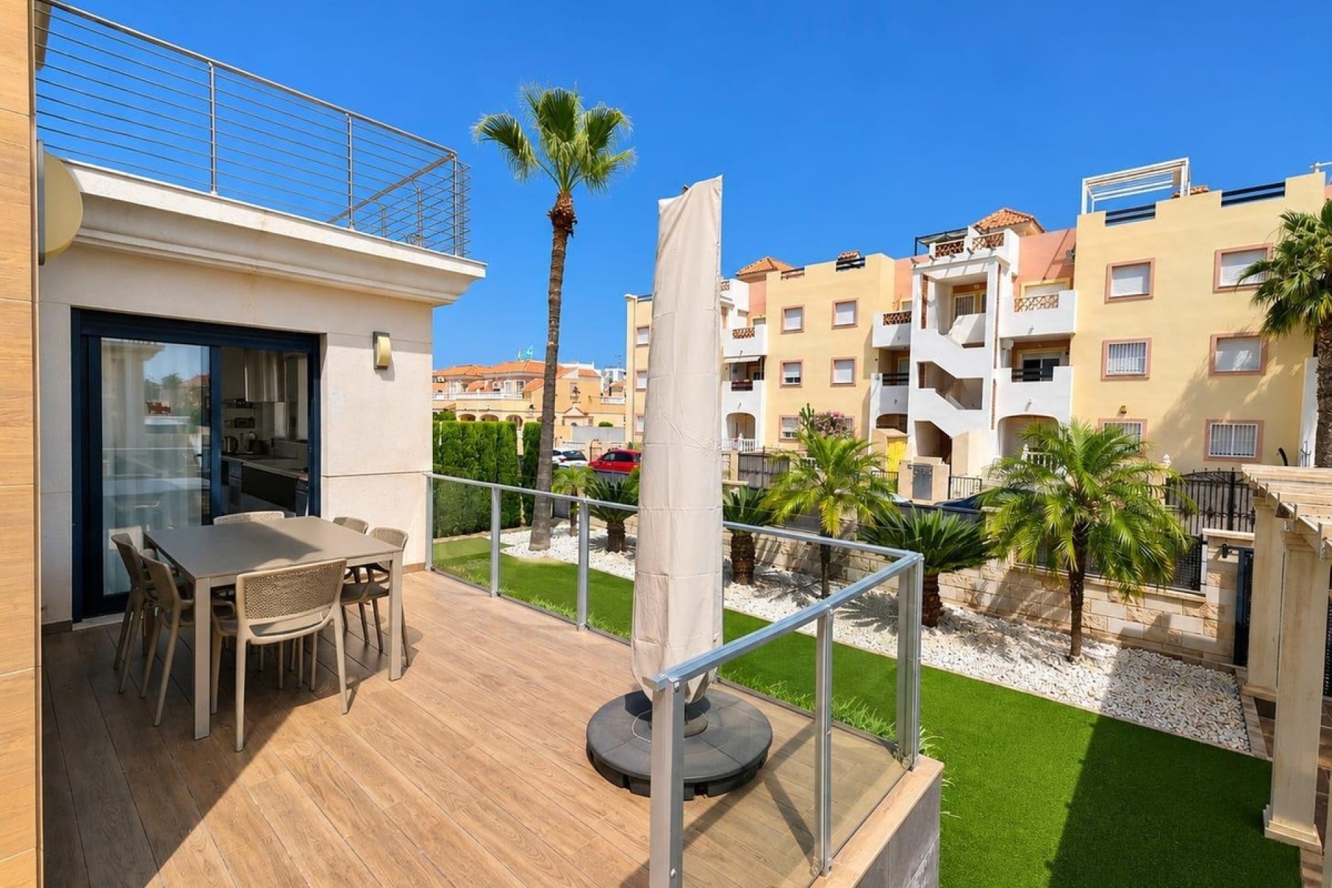 Wiederverkauf - Villa - Orihuela - La Zenia