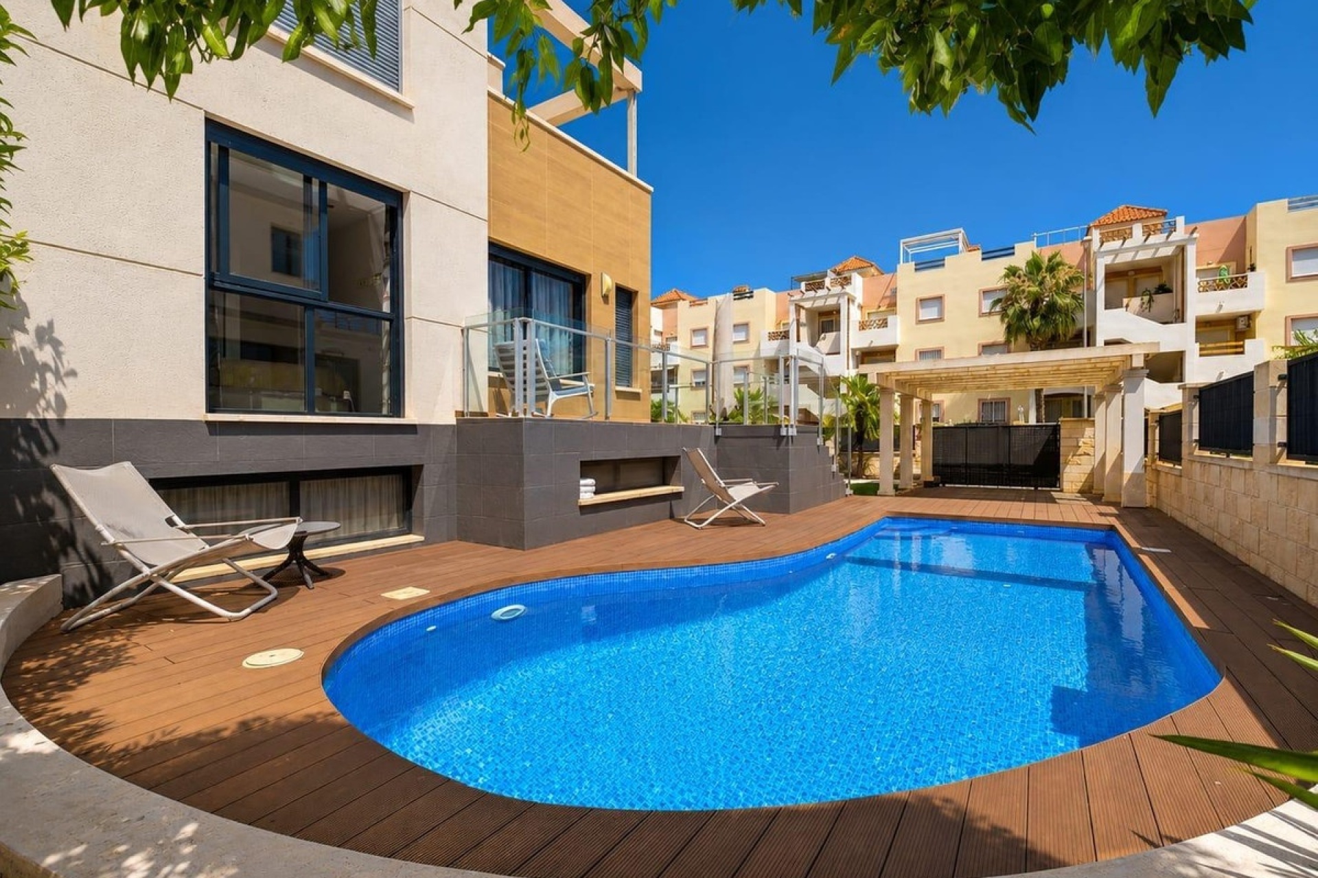 Wiederverkauf - Villa - Orihuela - La Zenia