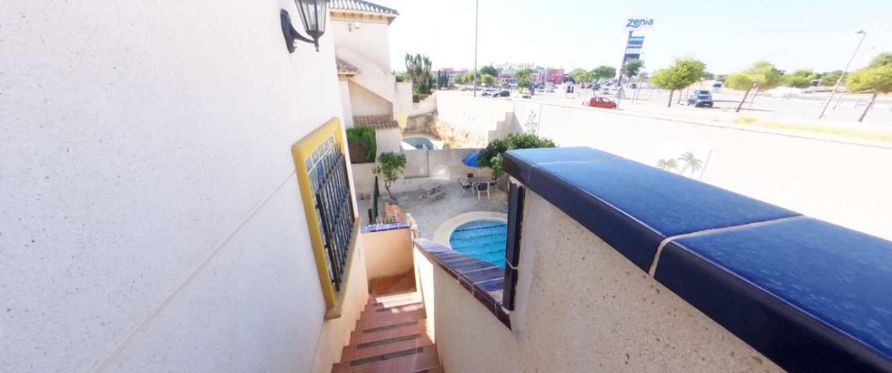 Wiederverkauf - Villa - Orihuela - La Zenia