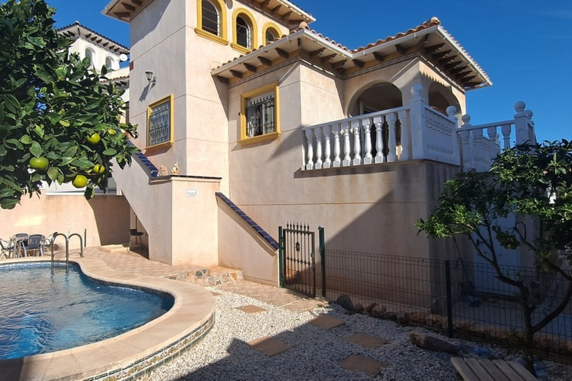 Wiederverkauf - Villa - Orihuela - La Zenia