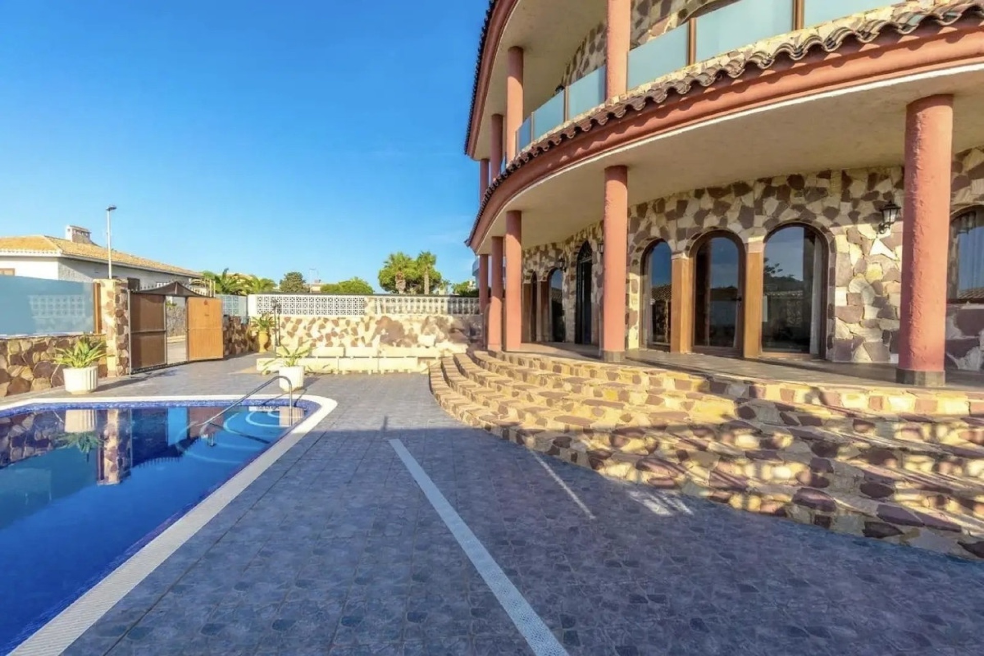 Wiederverkauf - Villa - Orihuela - La Zenia