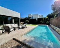 Wiederverkauf - Villa - Orihuela - Las Colinas Golf