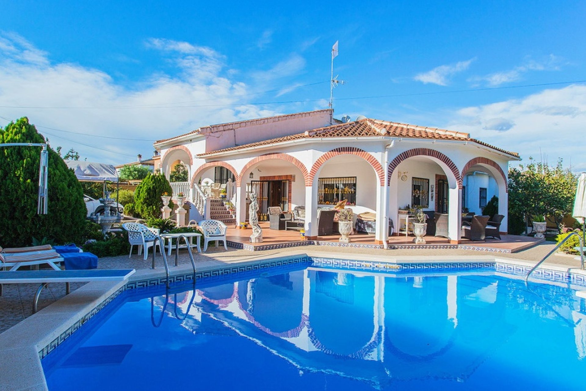 Wiederverkauf - Villa - Orihuela - Los Balcones