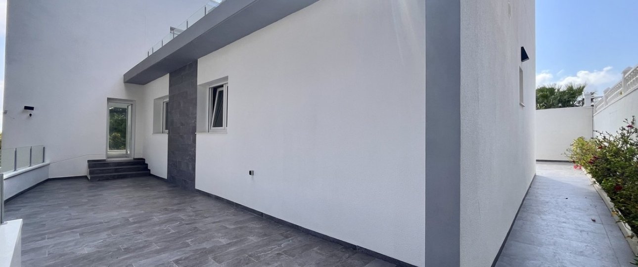 Wiederverkauf - Villa - Orihuela - Los Balcones