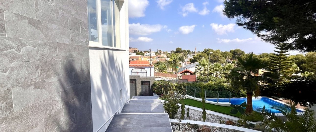 Wiederverkauf - Villa - Orihuela - Los Balcones
