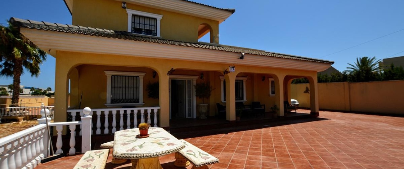 Wiederverkauf - Villa - Orihuela - Los Balcones