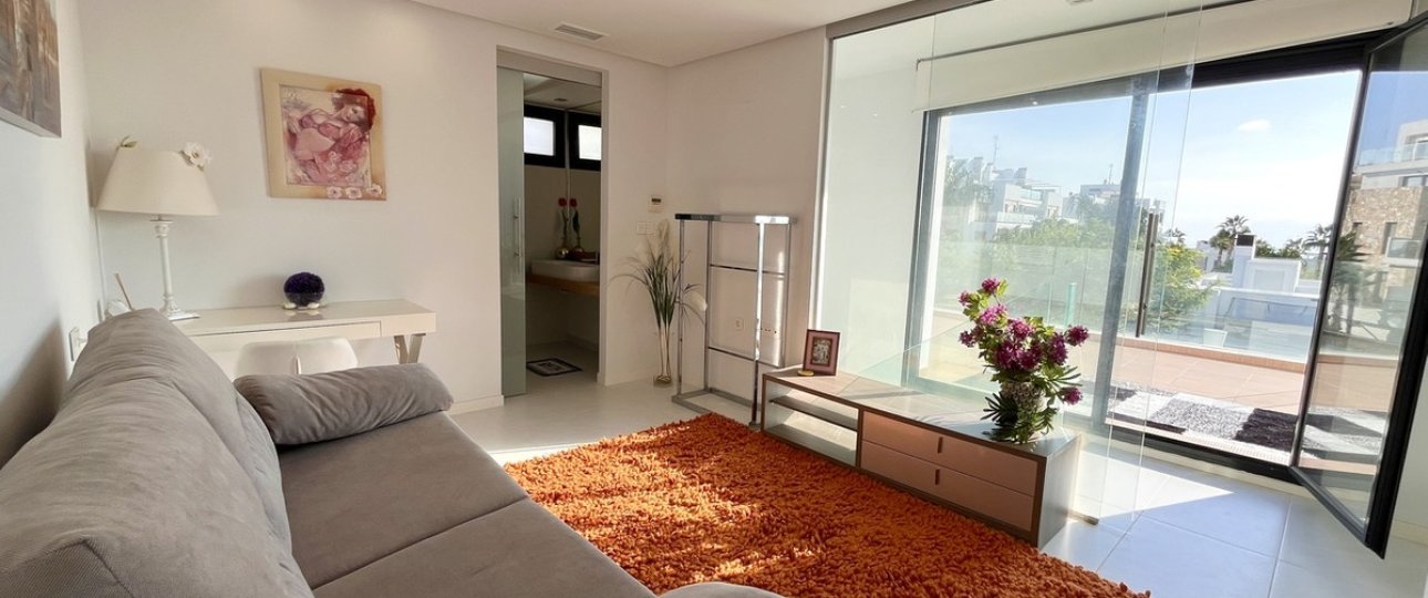 Wiederverkauf - Villa - Orihuela - Los Dolses