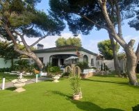 Wiederverkauf - Villa - Orihuela - Orihuela Costa