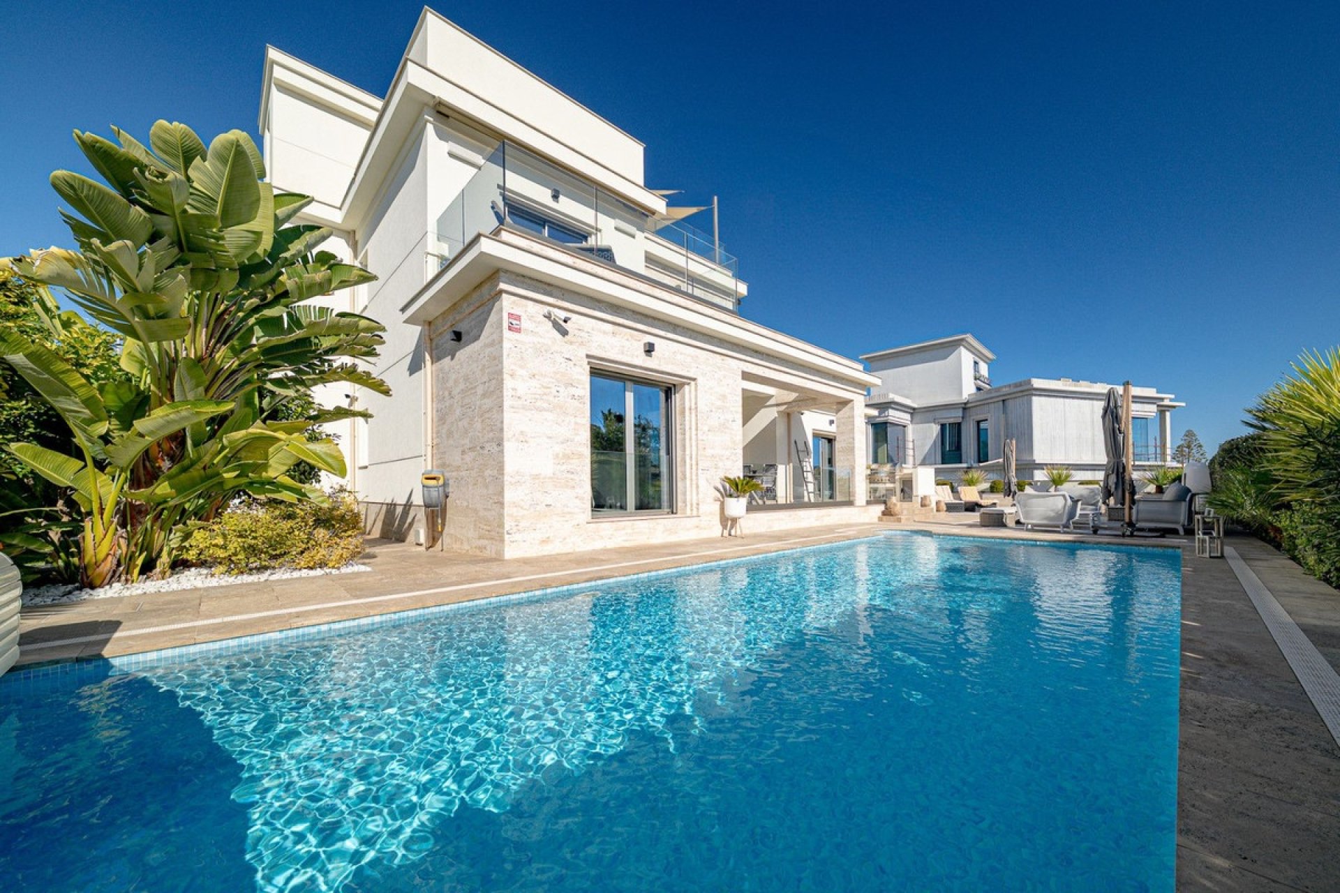 Wiederverkauf - Villa - Orihuela - Orihuela Costa