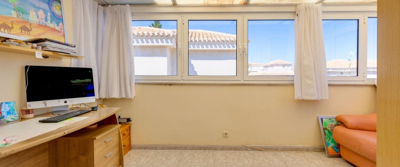 Wiederverkauf - Villa - Orihuela - Orihuela Costa