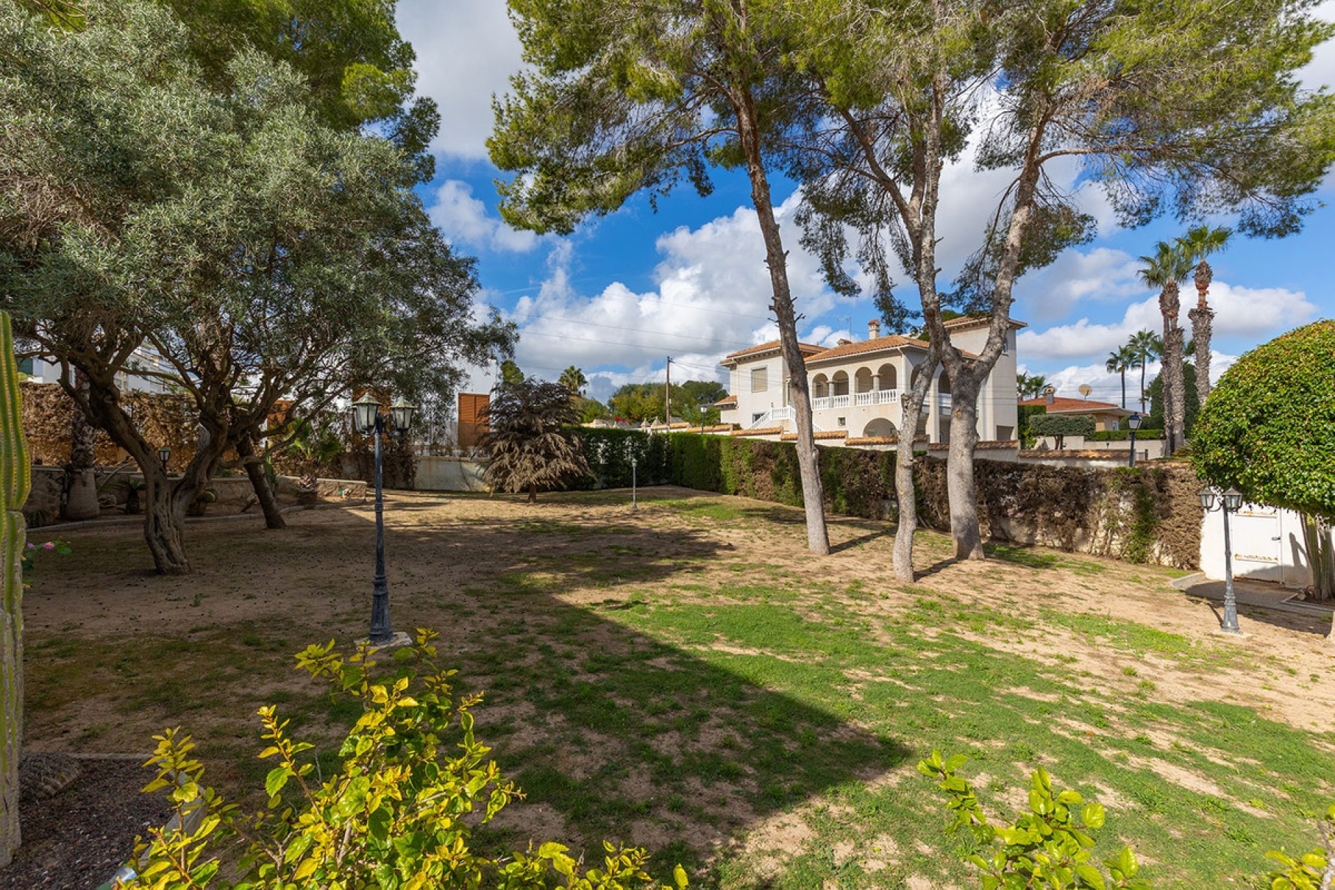 Wiederverkauf - Villa - Orihuela - Orihuela Costa