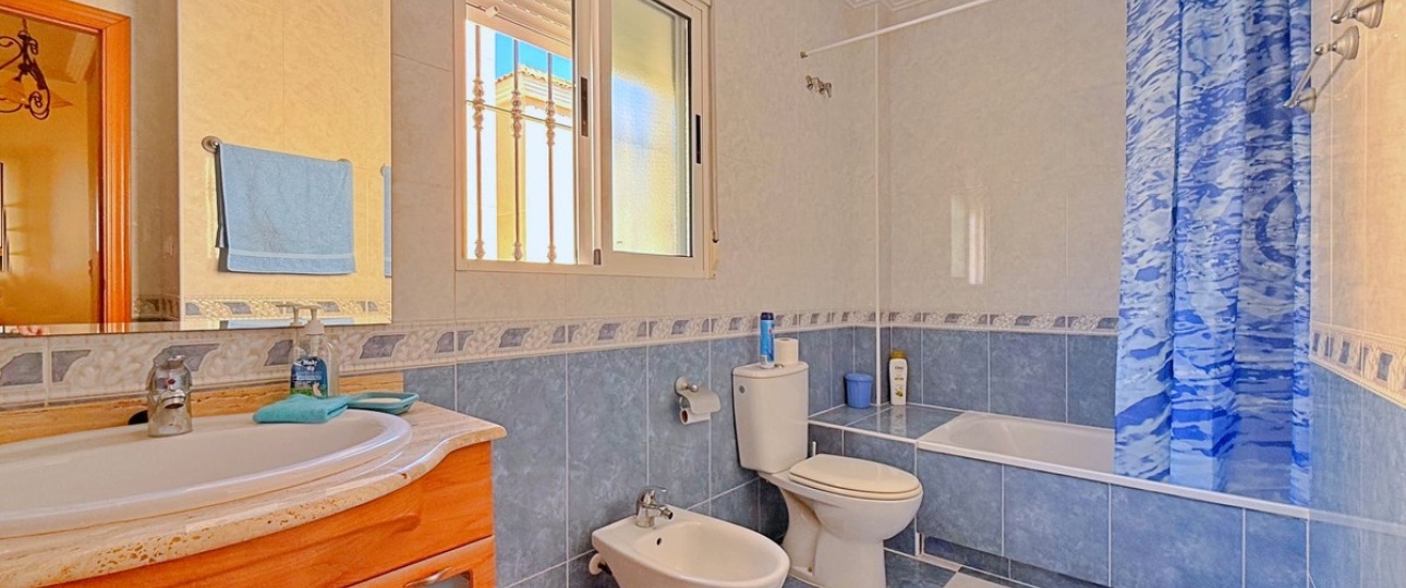 Wiederverkauf - Villa - Orihuela - Orihuela Costa