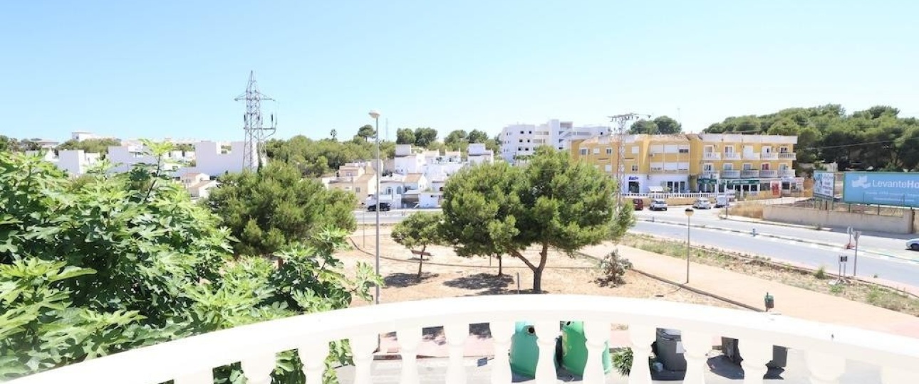 Wiederverkauf - Villa - Orihuela - Orihuela Costa