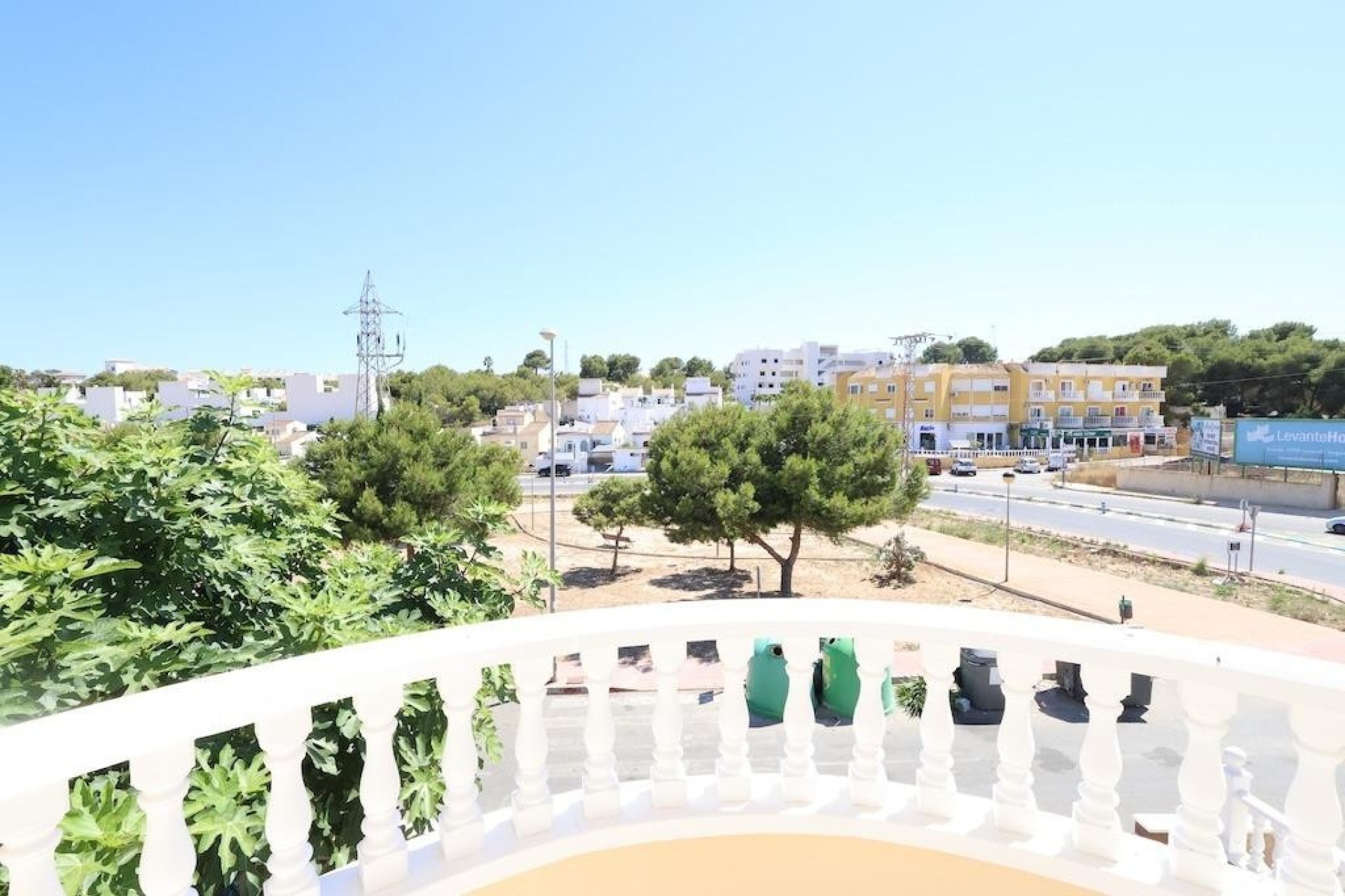Wiederverkauf - Villa - Orihuela - Orihuela Costa