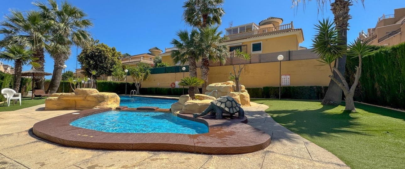 Wiederverkauf - Villa - Orihuela - Orihuela Costa