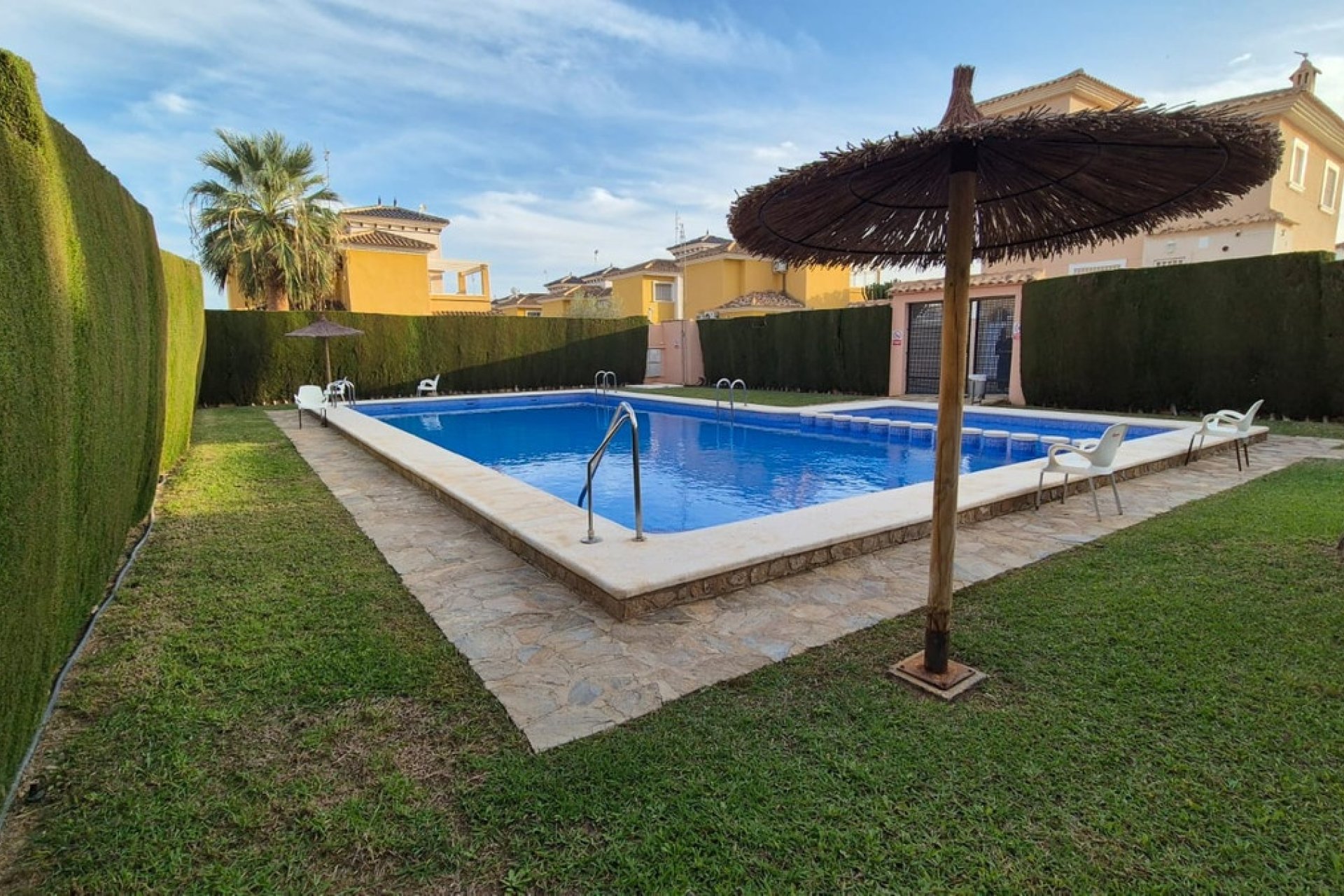 Wiederverkauf - Villa - Orihuela - Orihuela Costa