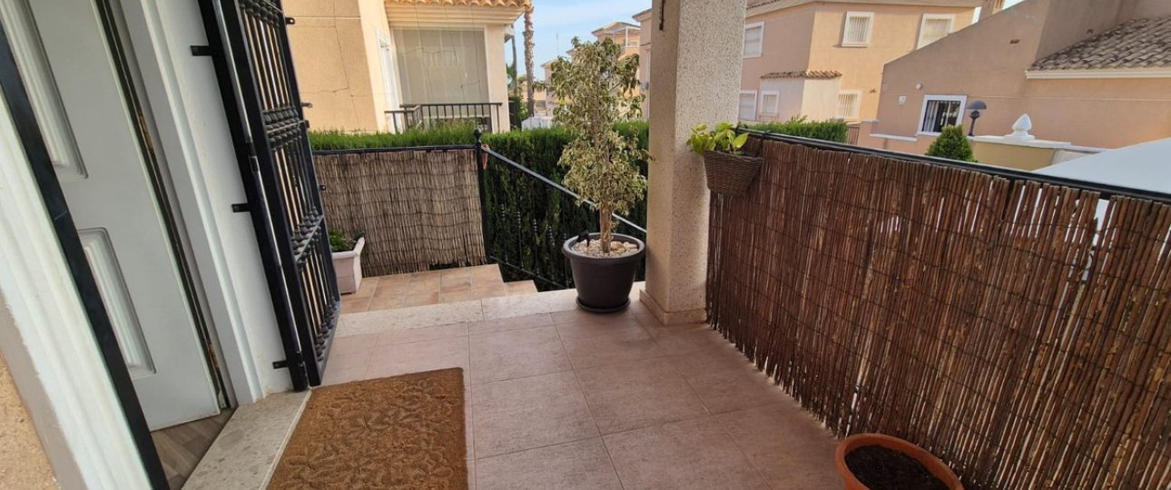 Wiederverkauf - Villa - Orihuela - Orihuela Costa