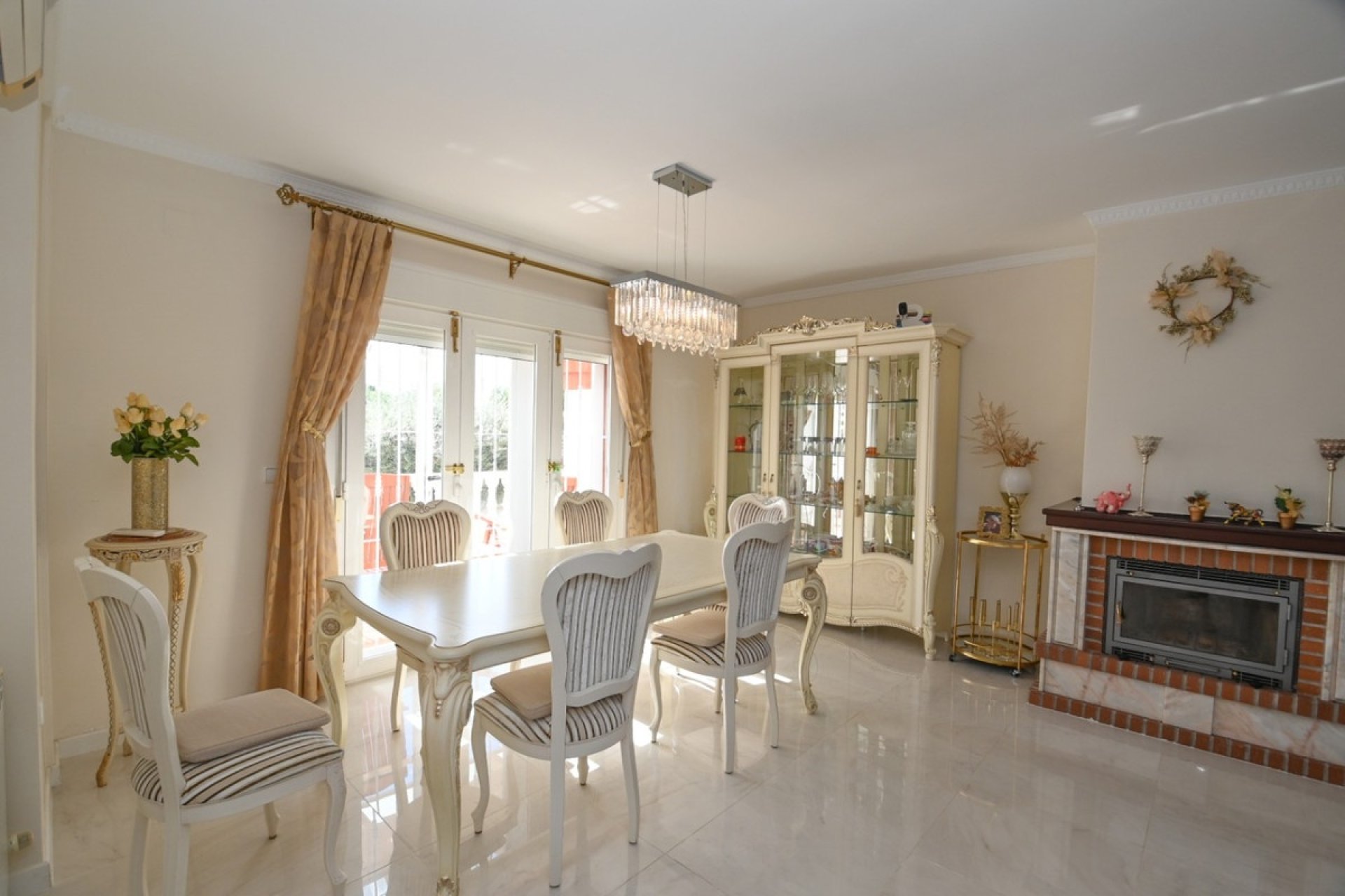 Wiederverkauf - Villa - Orihuela - Orihuela Costa