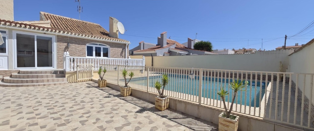 Wiederverkauf - Villa - Orihuela - Orihuela Costa