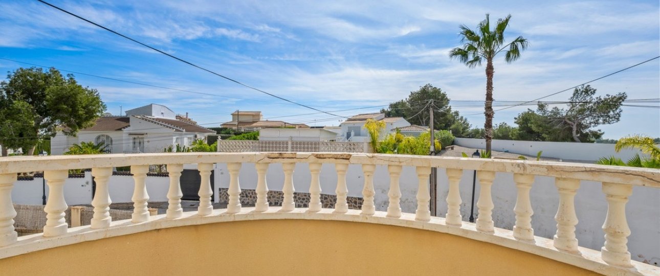 Wiederverkauf - Villa - Orihuela - Orihuela Costa